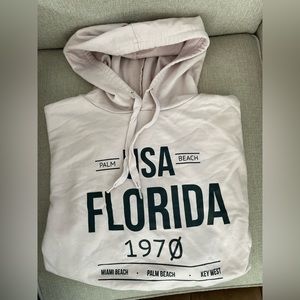 .pink cropped hoodie